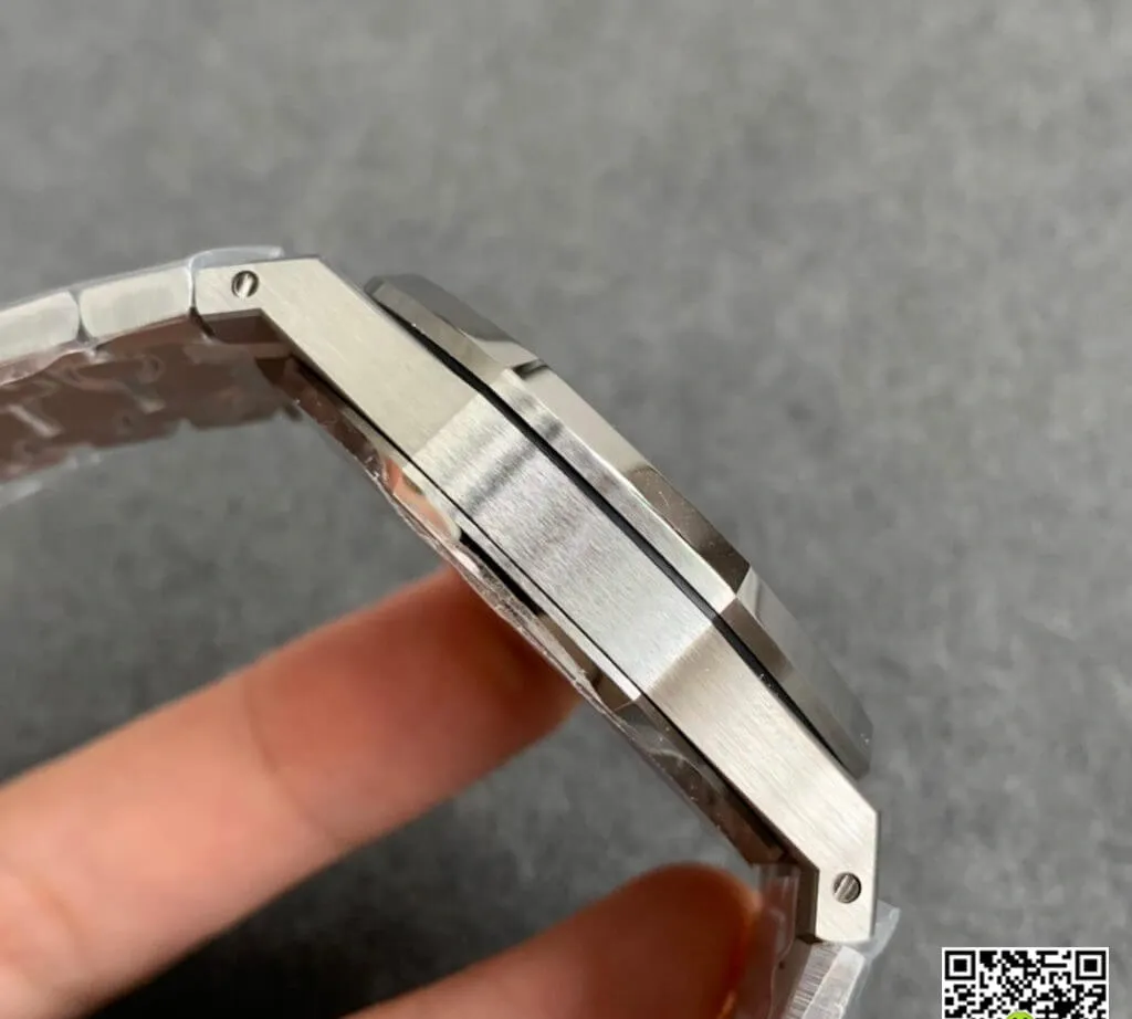 Audemars Piguet Royal Oak 15500ST.OO.1220ST.03 ZF Factory 1:1 Best Edition Replica Watch Silver Strap